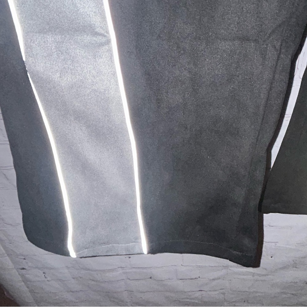AELFRIC EDEN REFLECTIVE STRIP
TRACK PANTS Size M NWT‎ - Picture 4 of 9